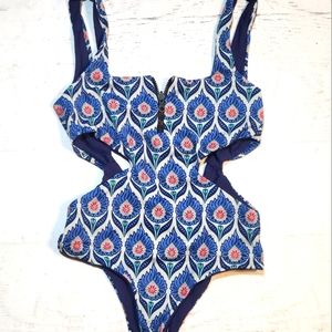 Tavik swim Victoria monoco white sand